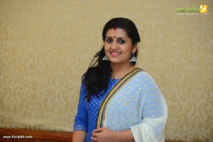 sarayu-latest-pictures-332-00486