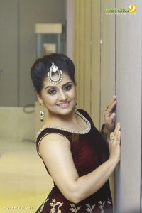 sarayu-latest-stills-000-00255