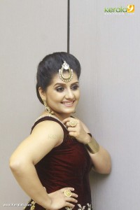 sarayu-latest-stills-000-00550
