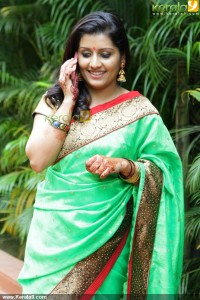 sarayu-latest-stills-00318