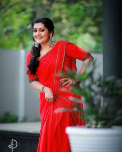 sarayu-mohan-instagram-photo-gallery-003