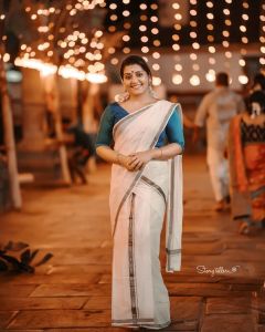 sarayu-mohan-kerala-saree-images-001