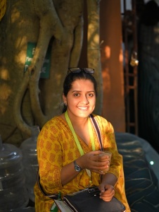sarayu-mohan-latest-look-photos-004