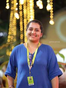 sarayu-mohan-latest-look-photos-006
