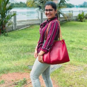 sarayu mohan latest new photos-004
