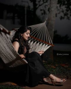 sarayu-mohan-latest-photos-008