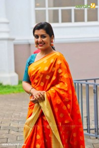 sarayu mohan latest photos -018