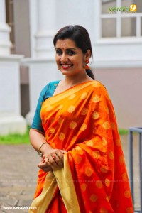 sarayu mohan latest photos -020