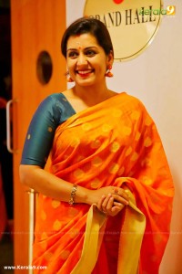 sarayu mohan latest photos -033