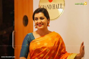 sarayu mohan latest photos -038
