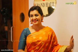 sarayu mohan latest photos -039
