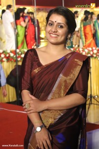 sarayu-mohan-latest-photos-073-2284