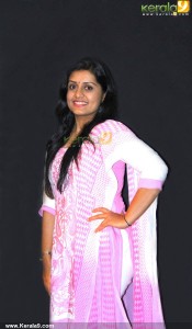 sarayu-mohan-latest-pics-20061