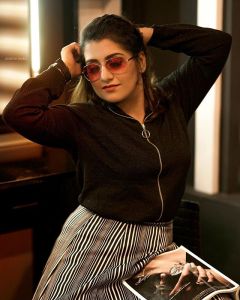 sarayu mohan latest pics1234-010