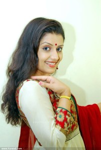 sarayu_actress_images-0010