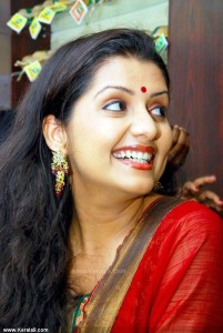 sarayu_actress_photos_-01269