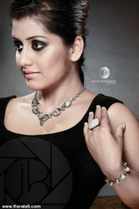 sarayu_new_images-00467