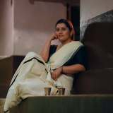 actress-sarayu-mohan-latest-photos