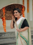 malayalam-actress-sarayu-latest-onam-2021-photos-004