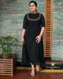 sarayu-mohan-in-black-long-dress2014-001