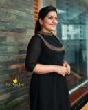 sarayu-mohan-in-black-long-dress2014