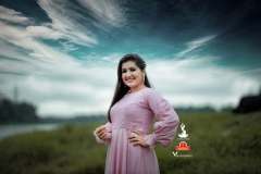 sarayu-mohan-new-photos-in-pink-long-dress-hd-images-002