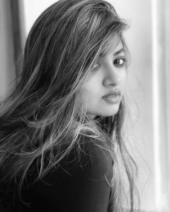 1_shalin-zoya-instagram-photos-001
