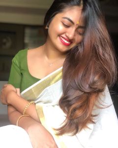 actress shaalin zoya latest onam kerala saree photos