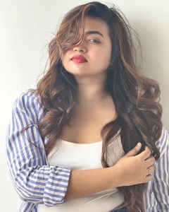 shaalin-zoya-in-makeup-style-ideas-photos-011