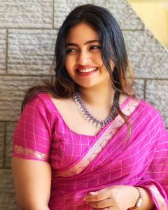 shaalin-zoya-in-pink-pattu-saree-photos-007