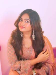 shaalin-zoya-in-soft-peach-dress-looking-good-in-after-weight-loss-photos
