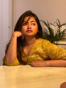shaalin-zoya-in-yellow-co-ord-set-design-photos-004