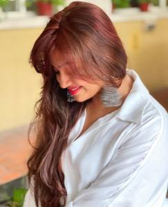 shaalin-zoya-look-instagram-photos2022-003