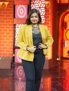 shaalin-zoya-new-chubby-look-with-style-004