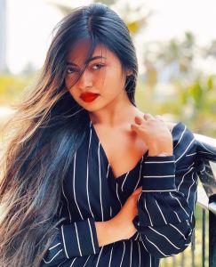 shaalin-zoya-photos-latest-2022-008