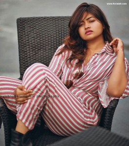 shalin zoya latest new photos-002