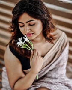 shalin zoya latest new photos-005