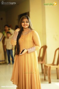 shalin-zoya-latest-photos-09-00216