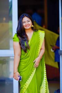 shalin-zoya-latest-picture-in-saree-00174