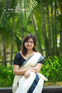 shalin zoya latest saree photos -2