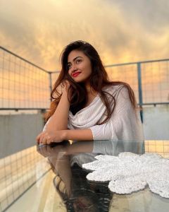 shalin zoya new photoshoot pics-002