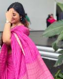 shaalin-zoya-in-pink-pattu-saree-photos-001