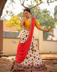 1_shamna-kasim-latest-images-003