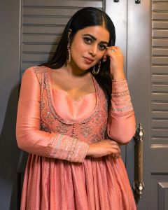 1_shamna-kasim-new-look-photos-004