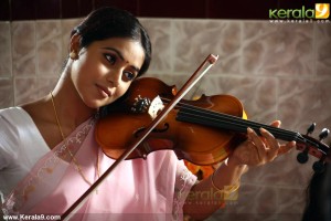 3854actress_poorna_latest_photos_00-053