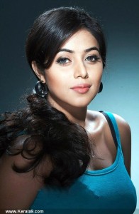 4954actress_shamna_kasim_latest_pics_52-003