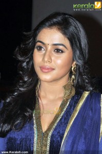 571actress_shamna_kasim_latest_photos_74-004