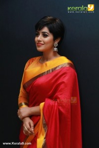 shamna-kasim-poorna-latest-stills-00586