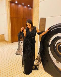 actress-poorna-new-photos-008