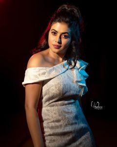 actress-shamna-kasim-latest-photos-008